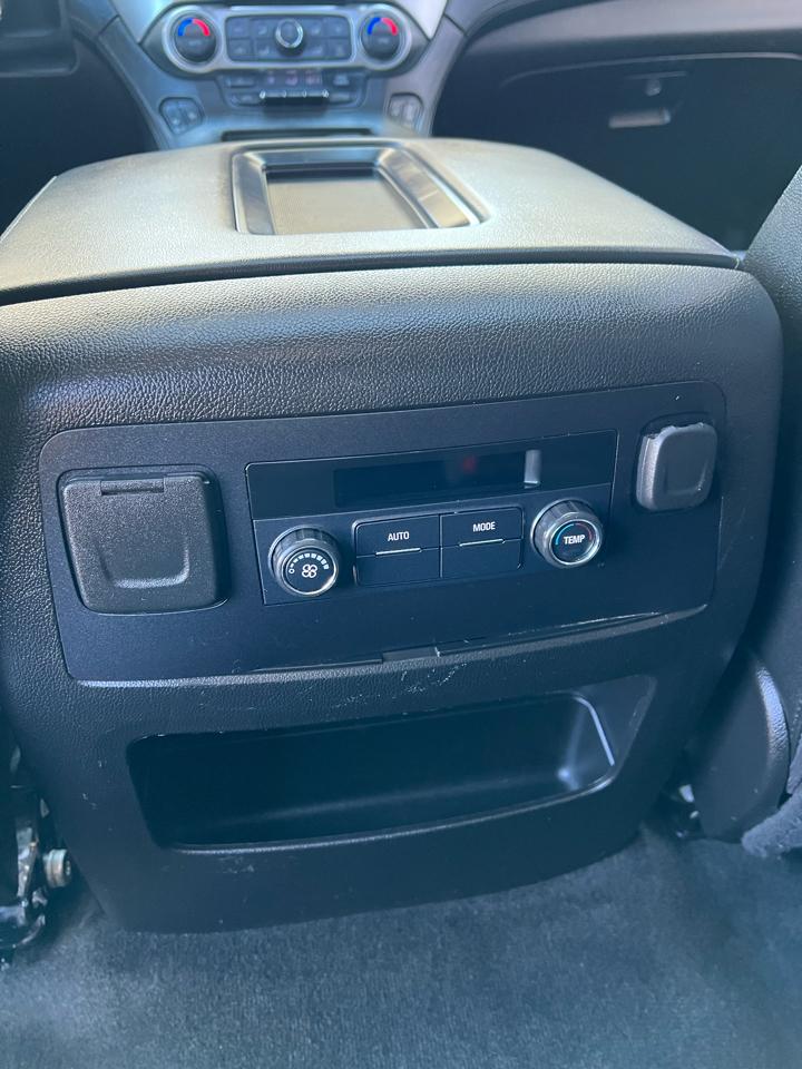 Chevrolet Tahoe  2018