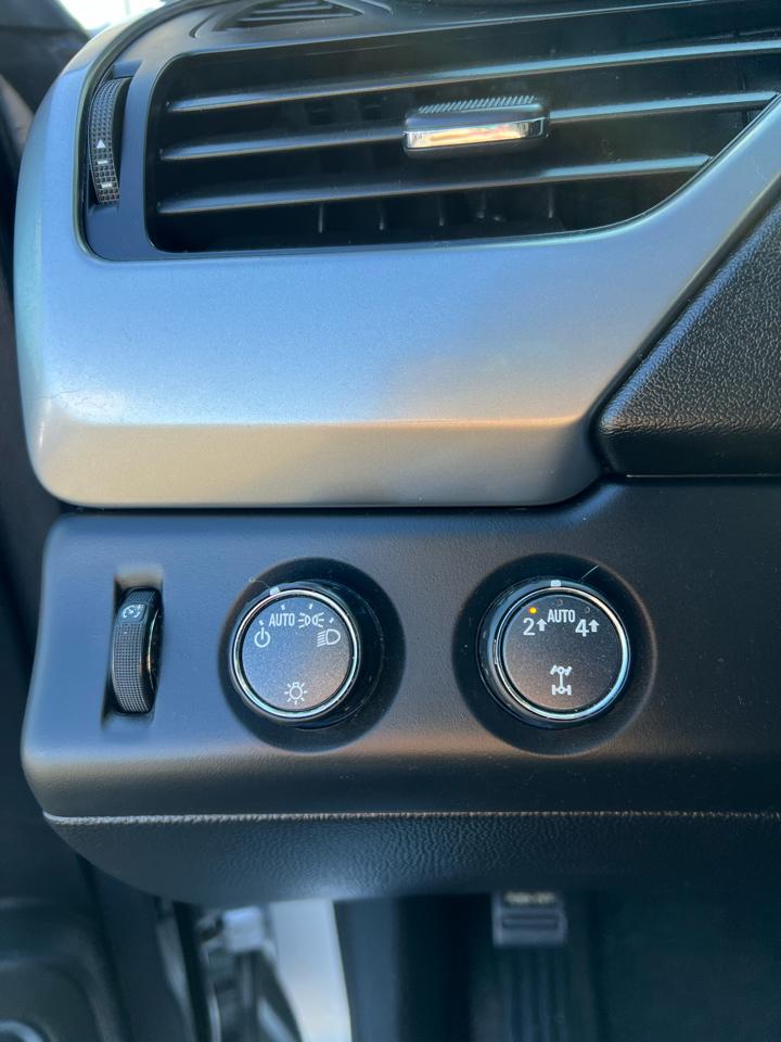 Chevrolet Tahoe  2018