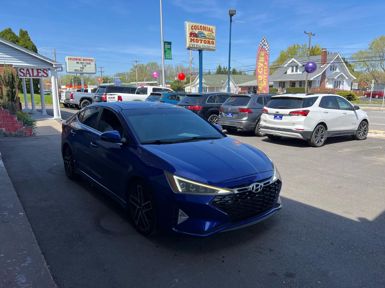 Hyundai Elantra  2019