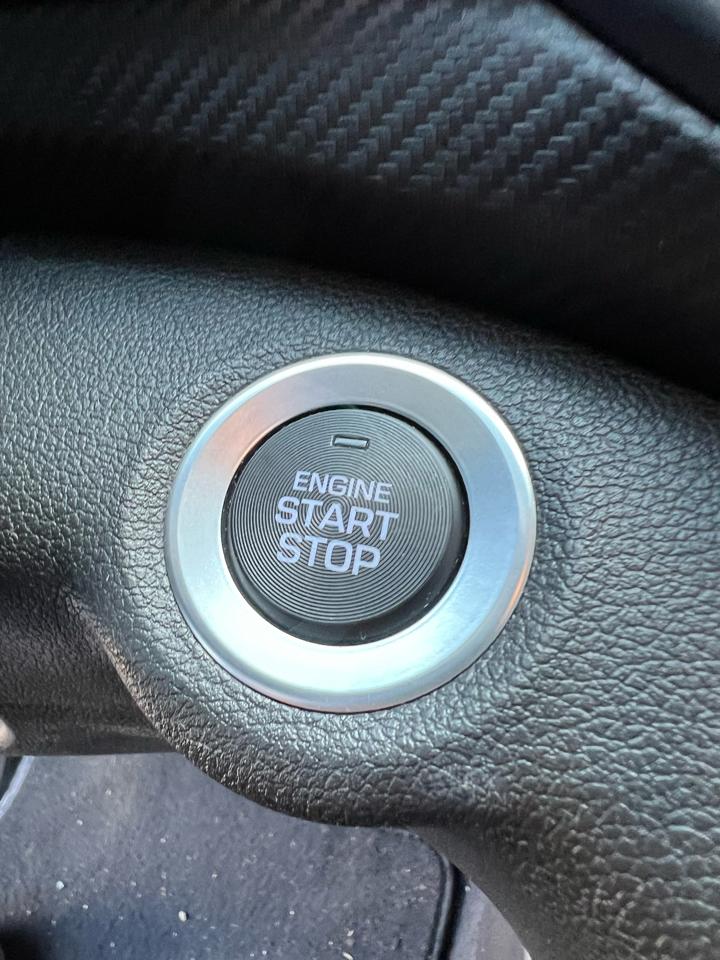 Hyundai Elantra  2019