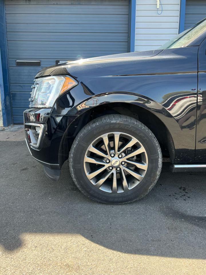 Ford Expedition  2020