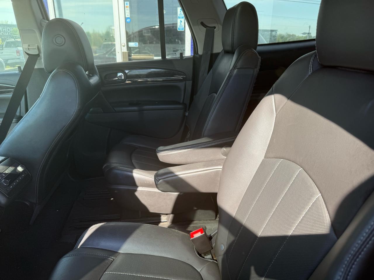 Buick Enclave  2016