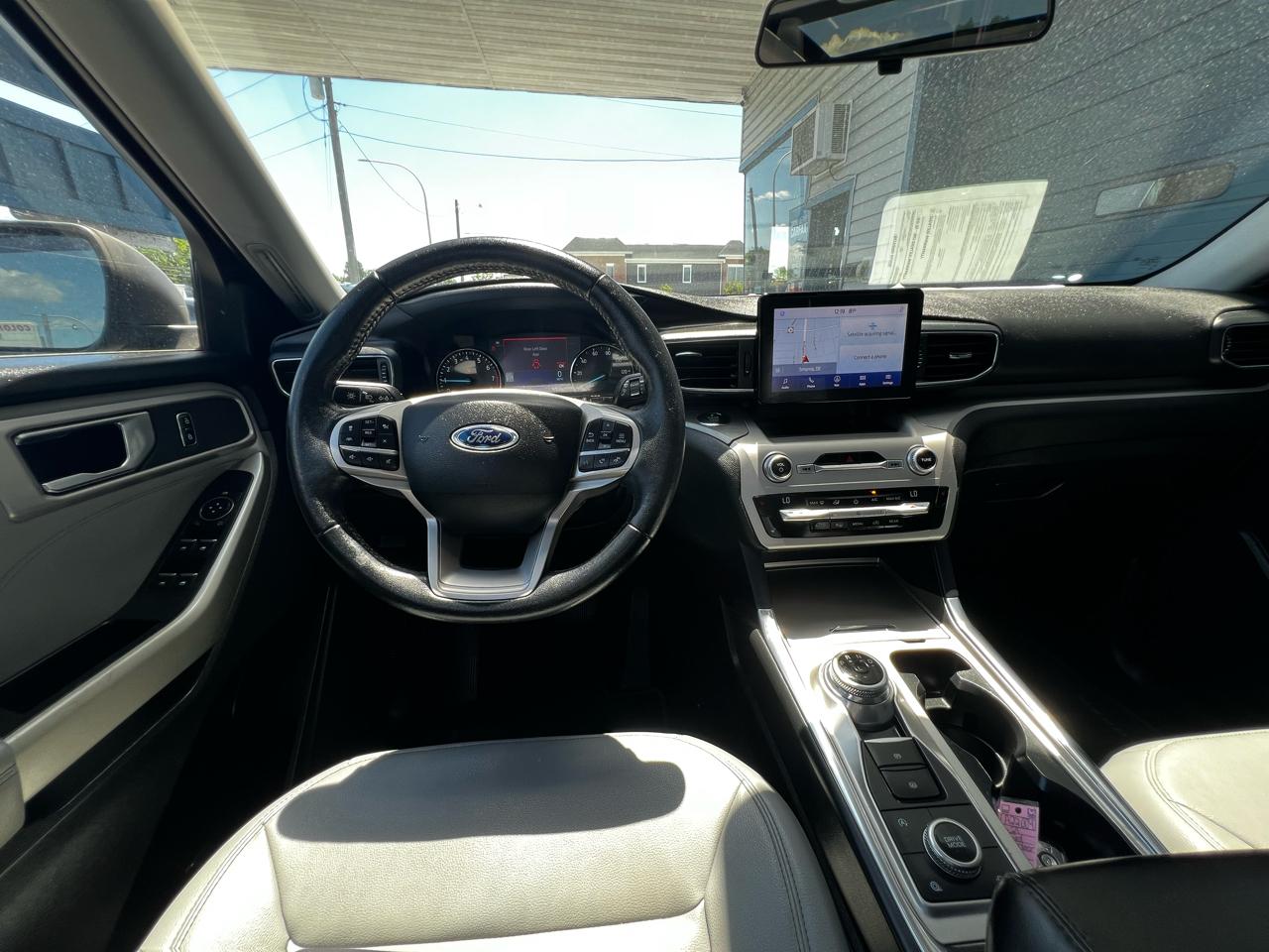 Ford Explorer  2021