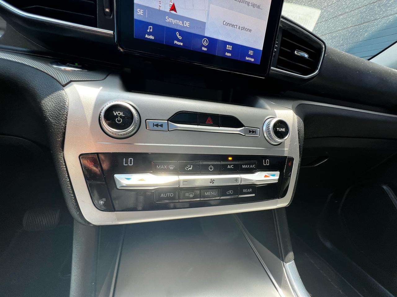Ford Explorer  2021