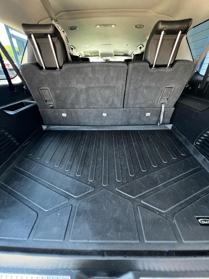 Chevrolet Suburban  2019