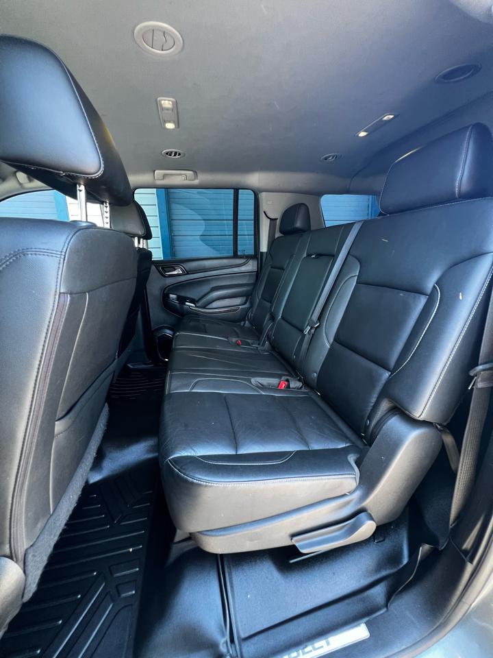 Chevrolet Suburban  2019