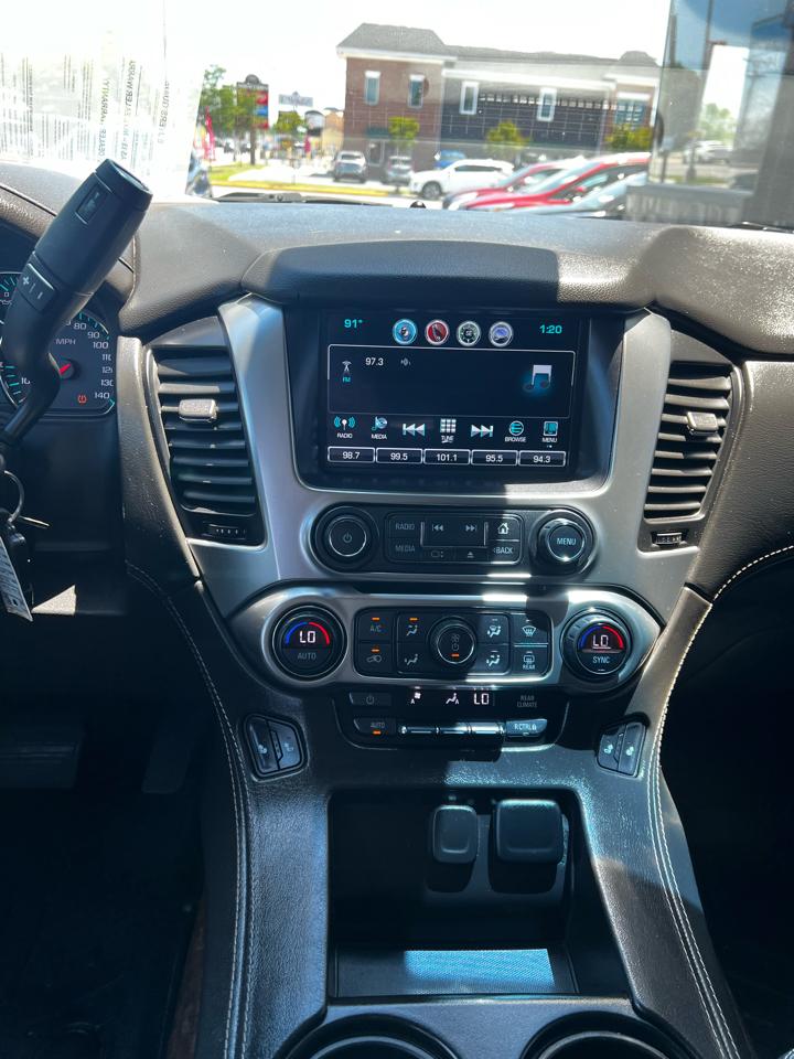 Chevrolet Suburban  2019