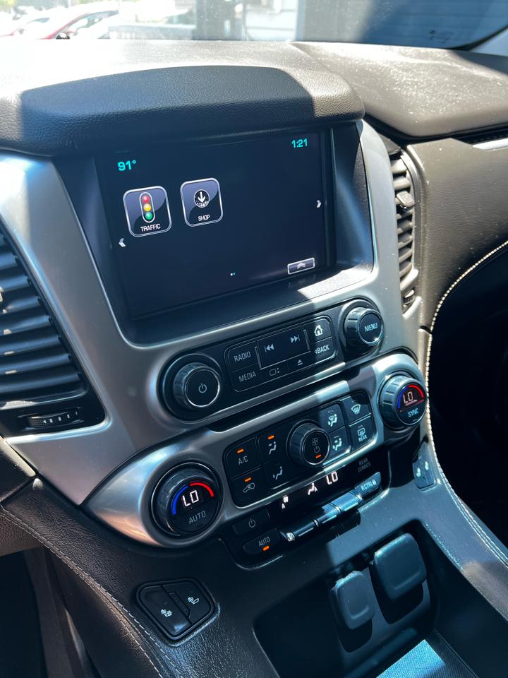 Chevrolet Suburban  2019