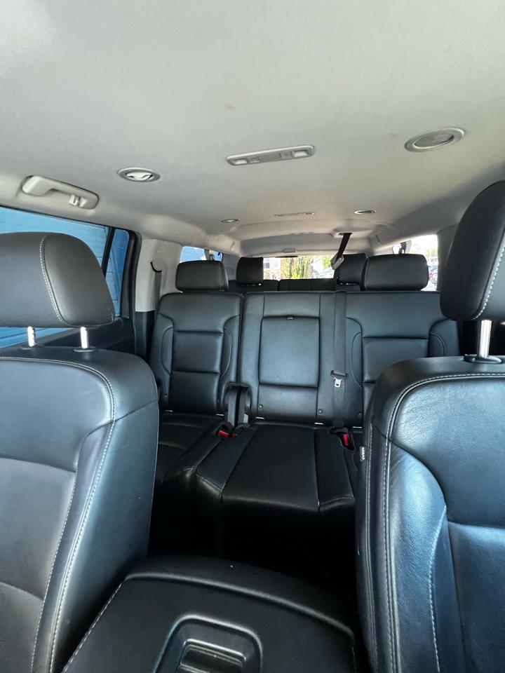Chevrolet Suburban  2019