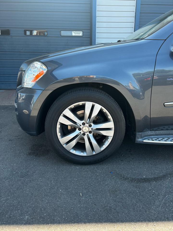 Mercedes-Benz GL-Class  2010