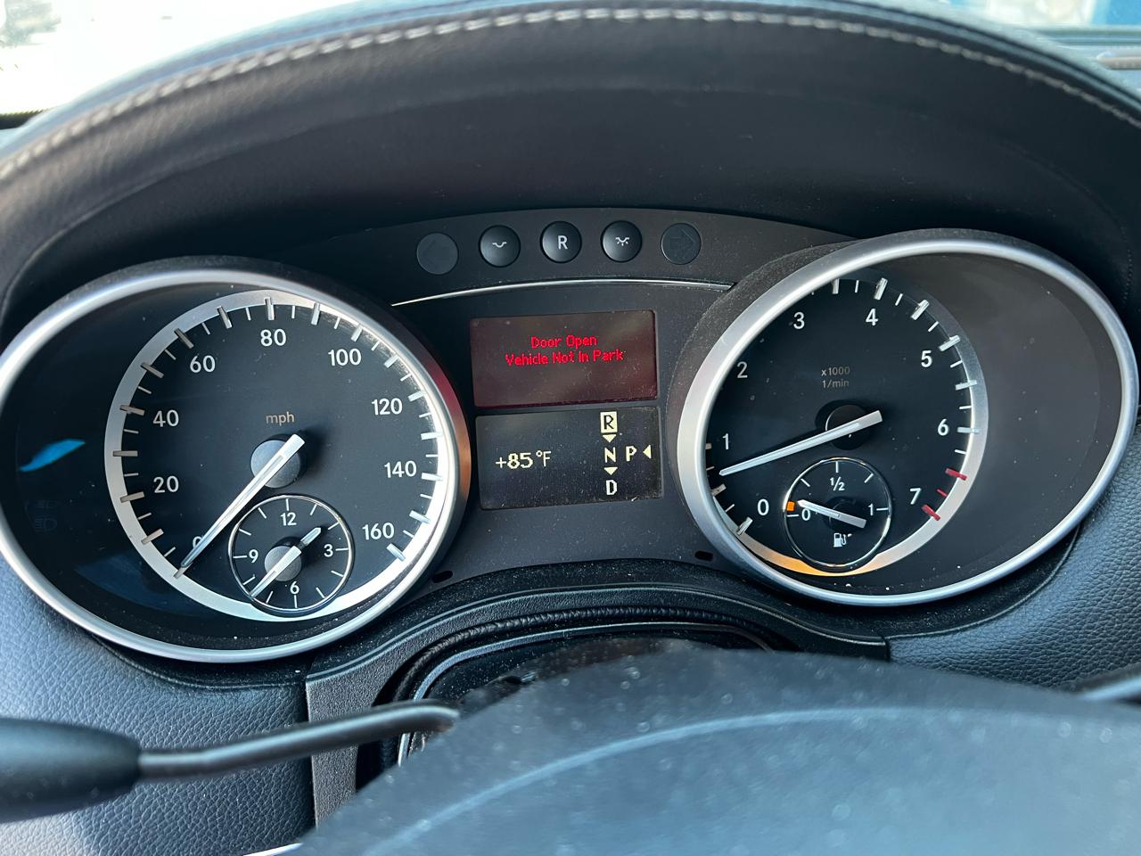Mercedes-Benz GL-Class  2010