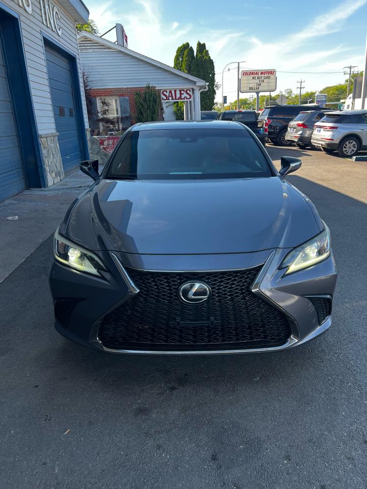 Lexus ES 350  2019