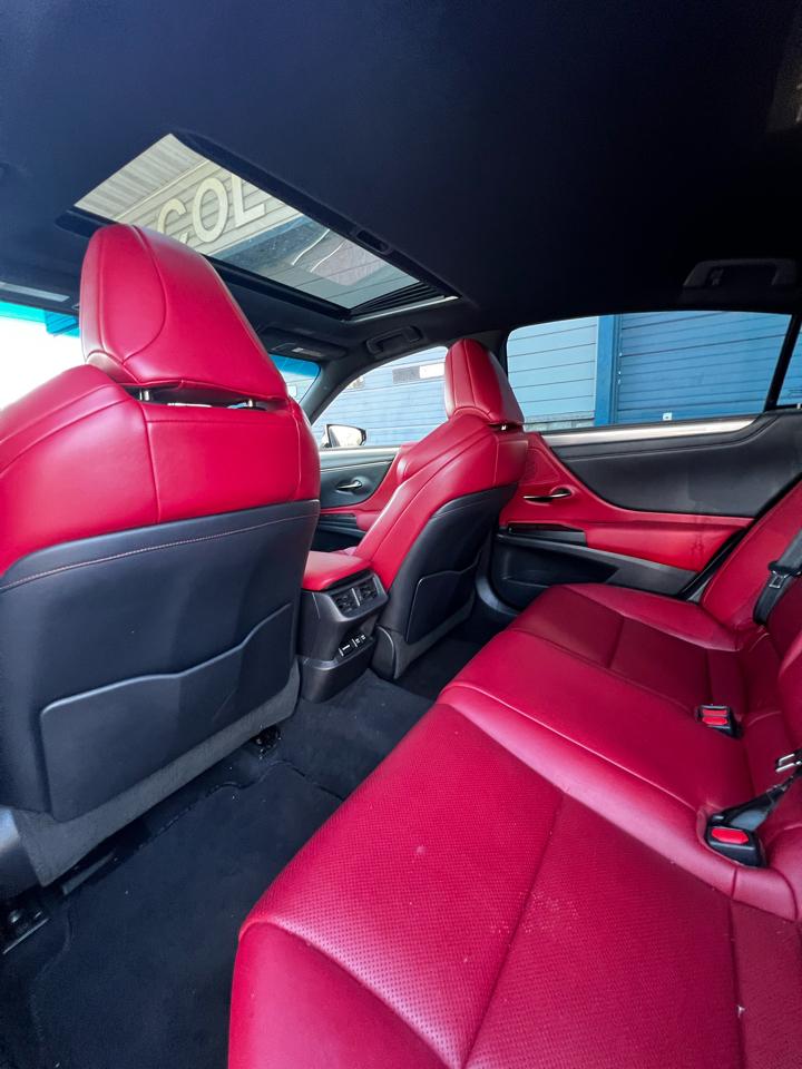 Lexus ES 350  2019