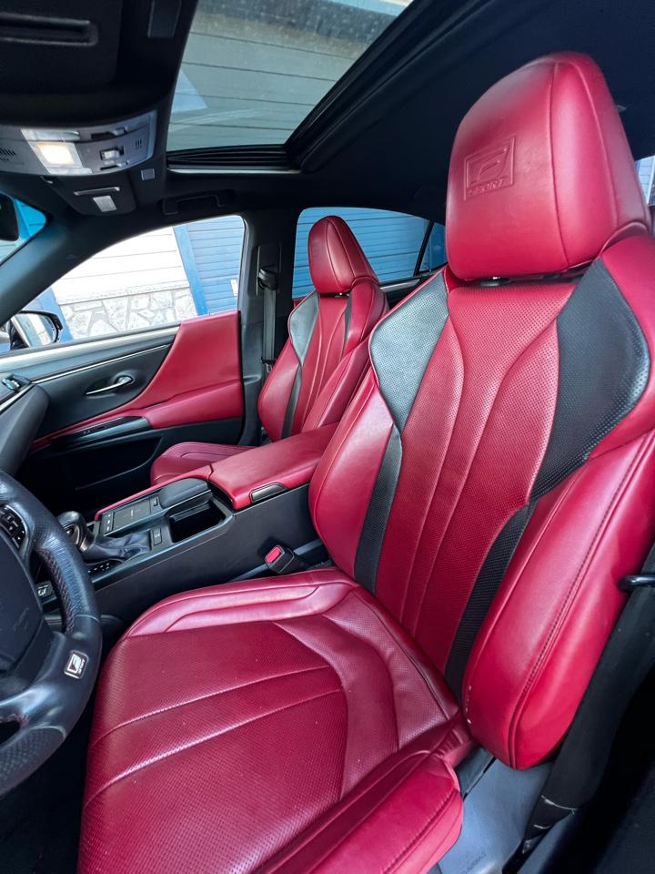 Lexus ES 350  2019
