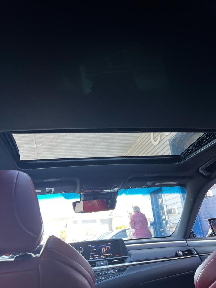 Lexus ES 350  2019