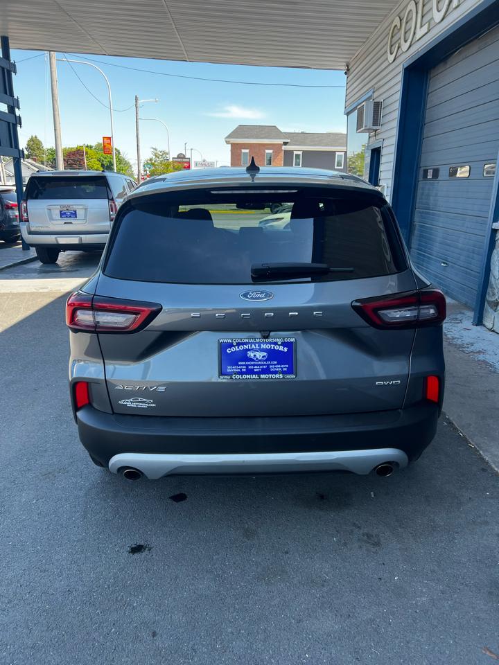 Ford Escape  2024