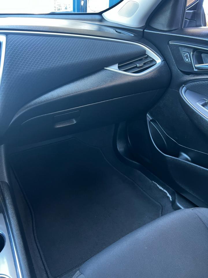 Chevrolet Malibu  2023