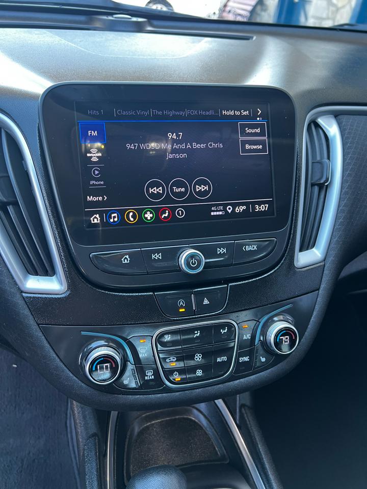Chevrolet Malibu  2023