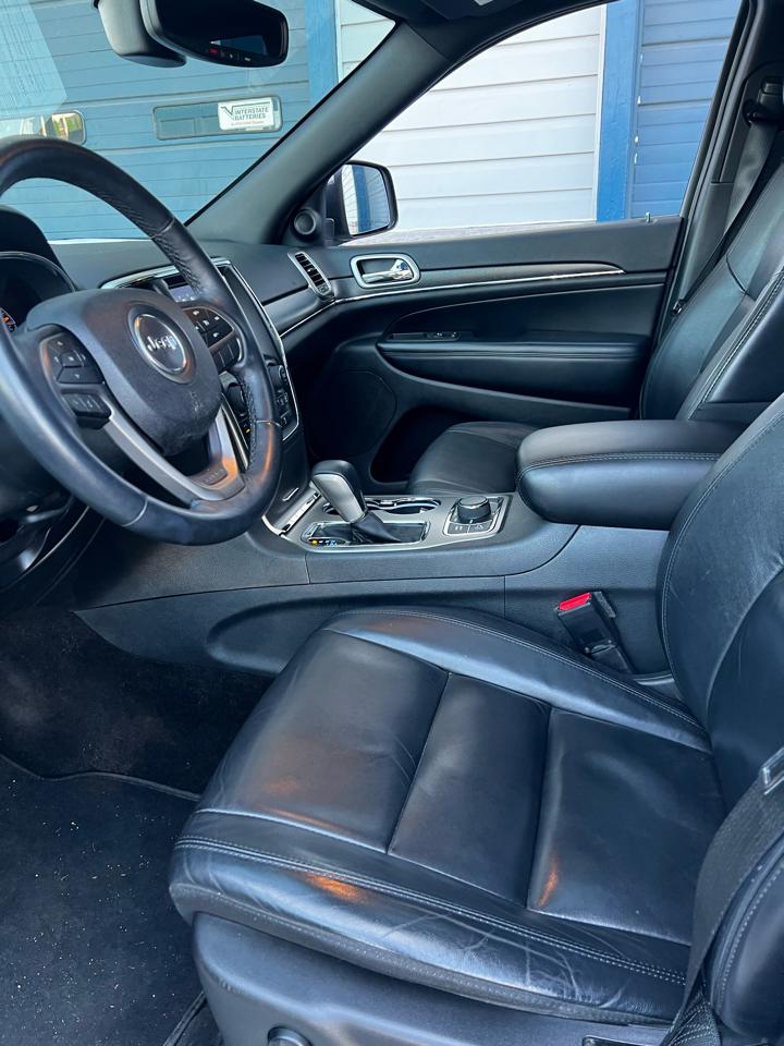Jeep Grand Cherokee  2018