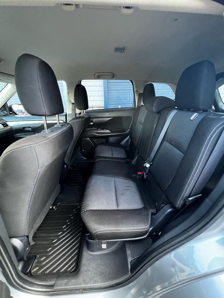 Mitsubishi Outlander  2017