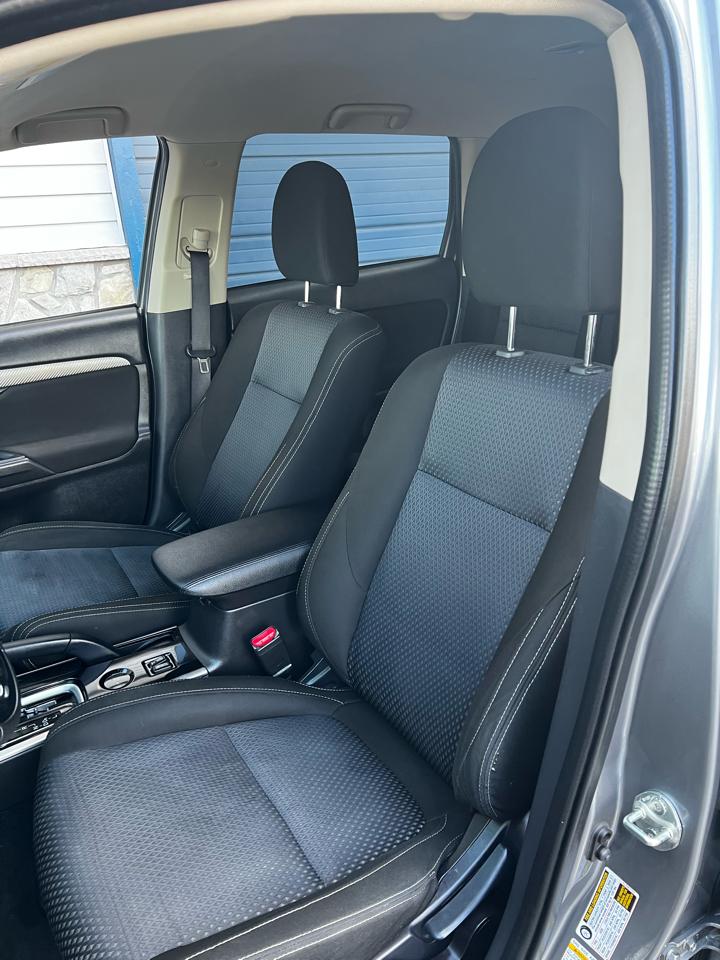 Mitsubishi Outlander  2017