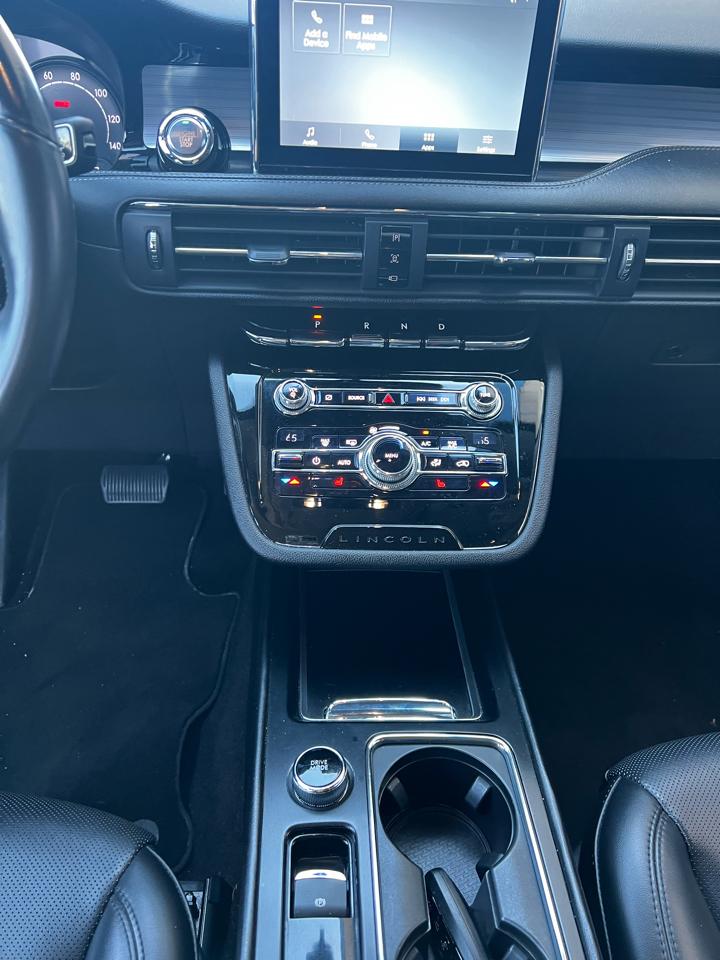 Lincoln Corsair  2020