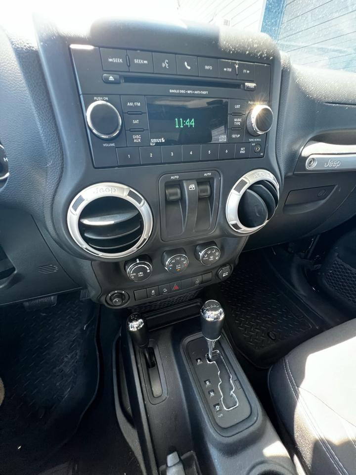 Jeep Wrangler  2013