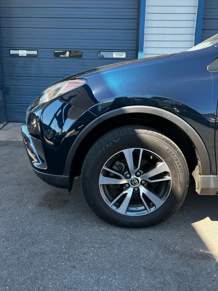 Toyota RAV4  2017