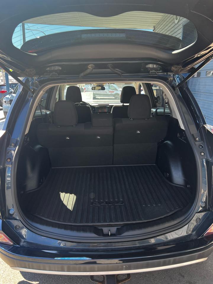 Toyota RAV4  2017