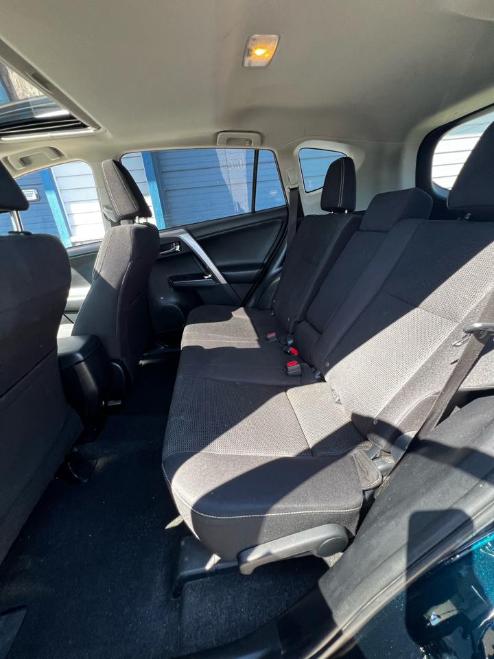 Toyota RAV4  2017
