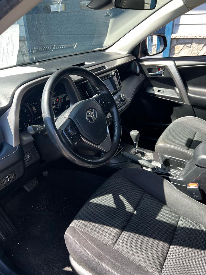 Toyota RAV4  2017