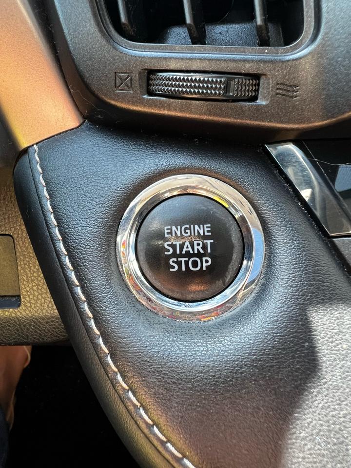 Toyota RAV4  2017