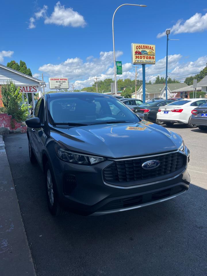 Ford Escape  2025