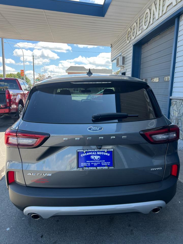 Ford Escape  2025