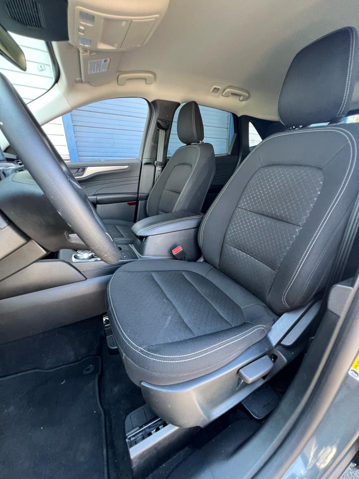 Ford Escape  2025