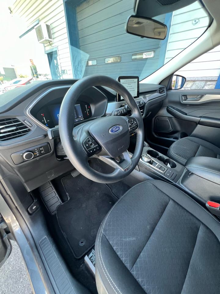 Ford Escape  2025