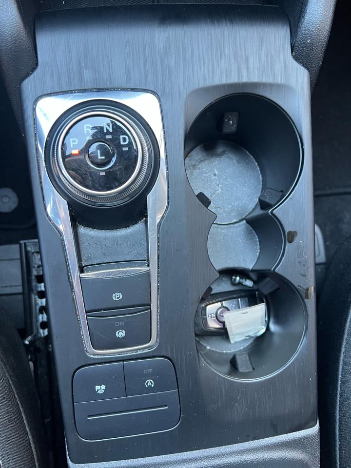 Ford Escape  2025