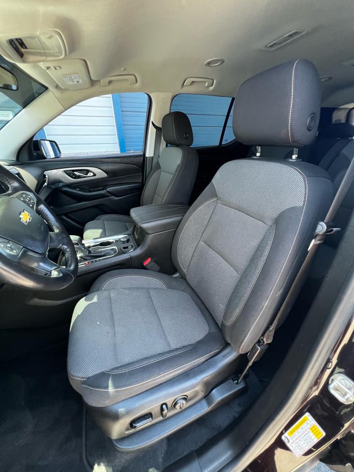 Chevrolet Traverse  2021