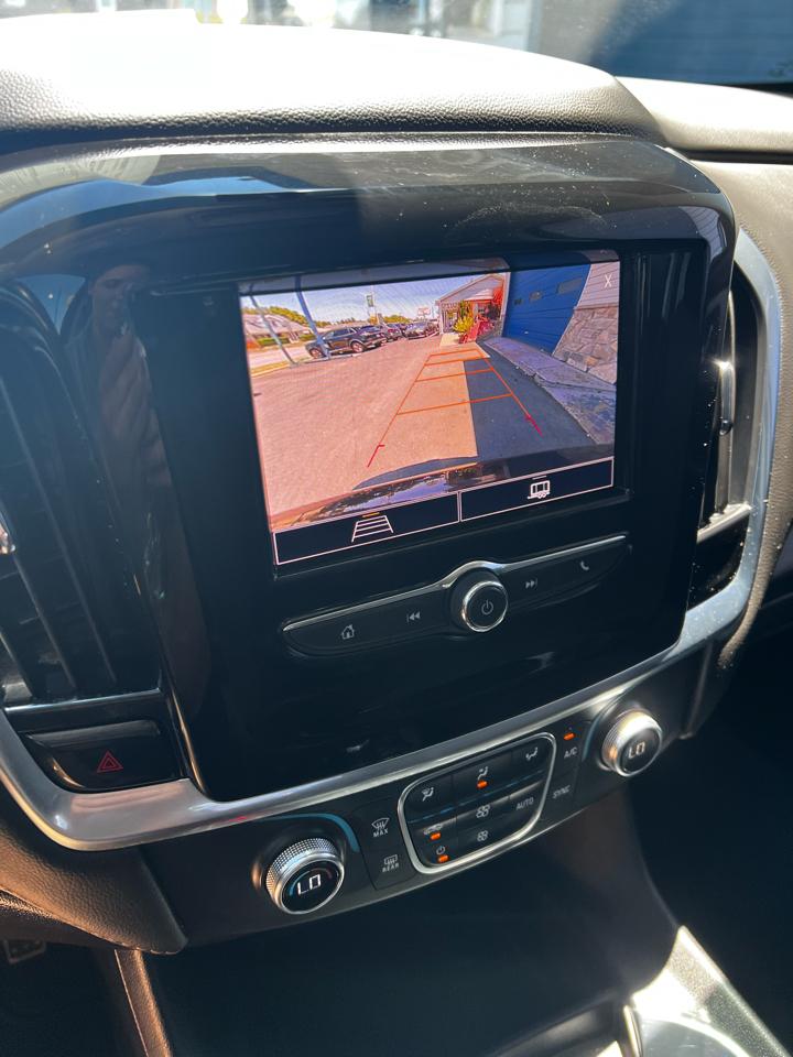 Chevrolet Traverse  2021