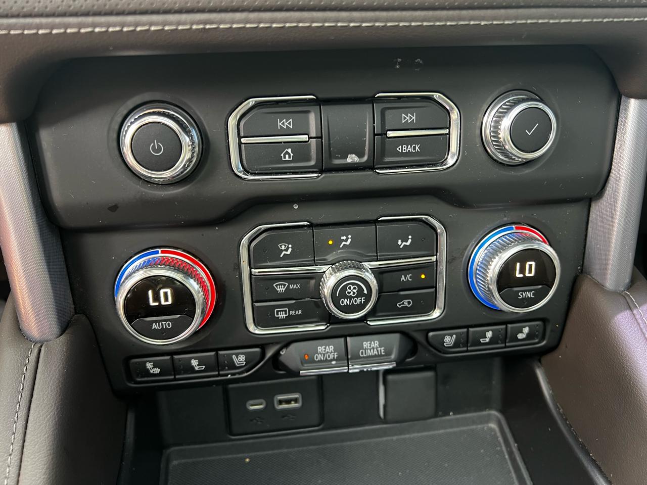 GMC Yukon  2021