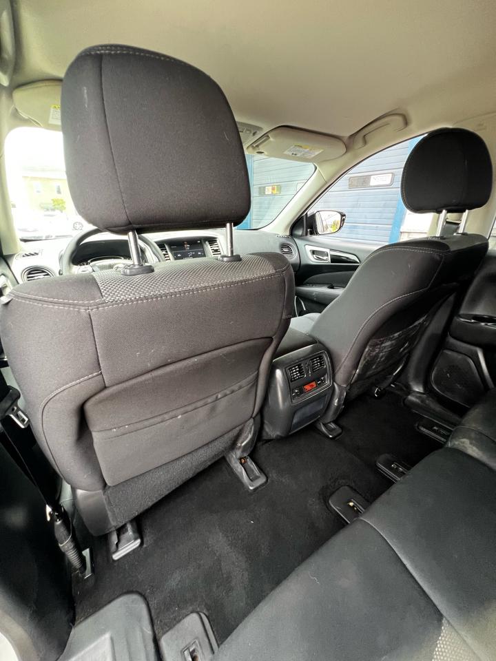 Nissan Pathfinder  2017