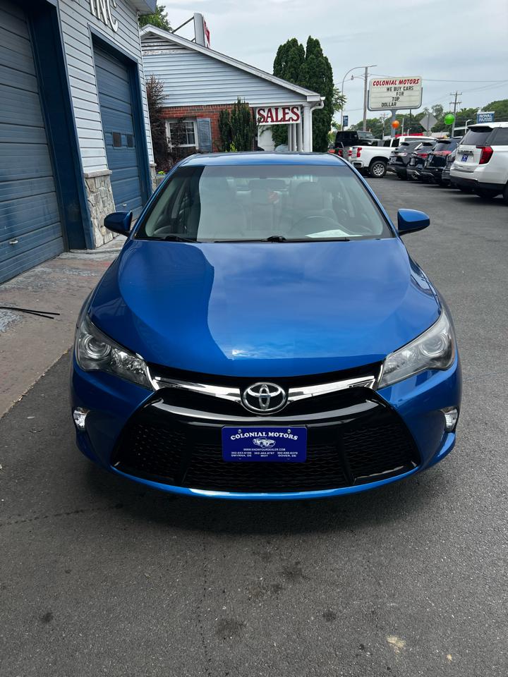 Toyota Camry  2017