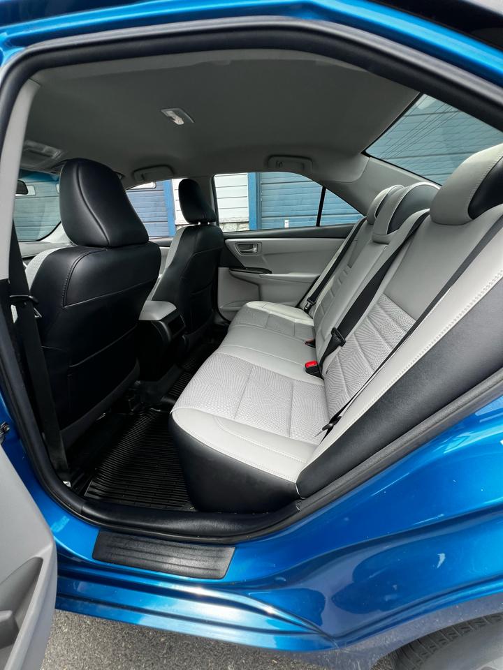 Toyota Camry  2017