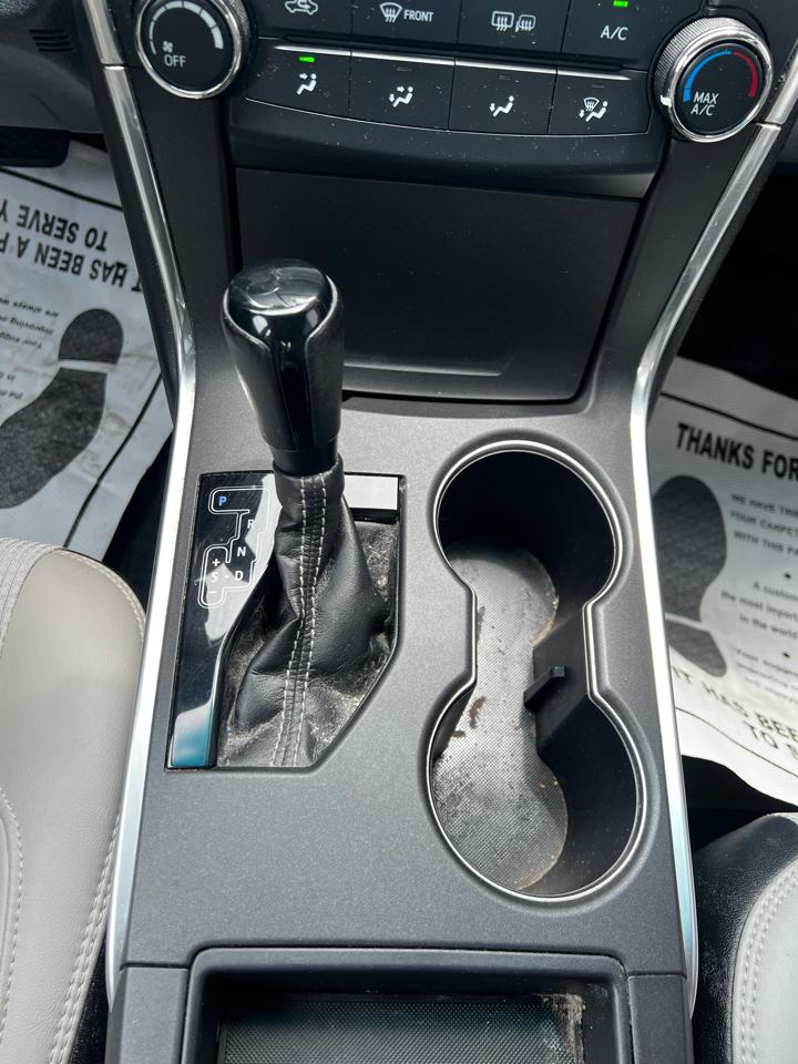 Toyota Camry  2017