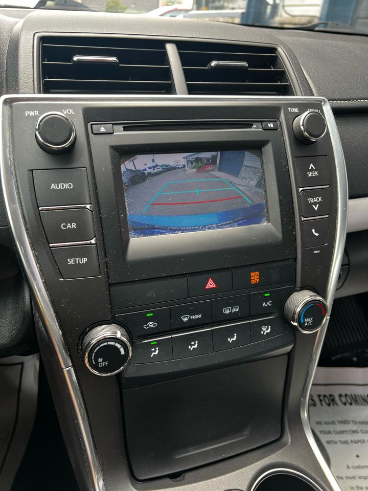 Toyota Camry  2017