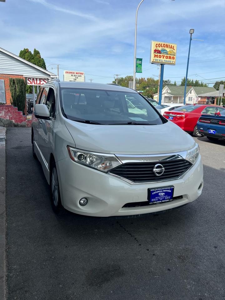 Nissan Quest  2014