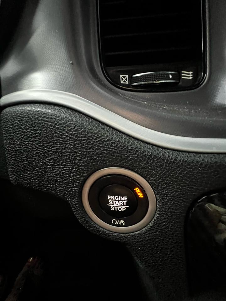 Dodge Charger  2019