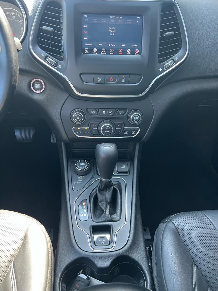 Jeep Cherokee  2020
