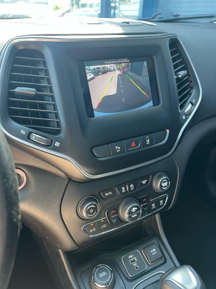 Jeep Cherokee  2020