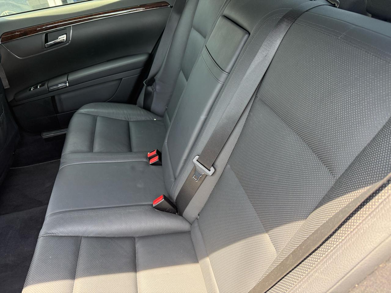 Mercedes-Benz S-Class  2011
